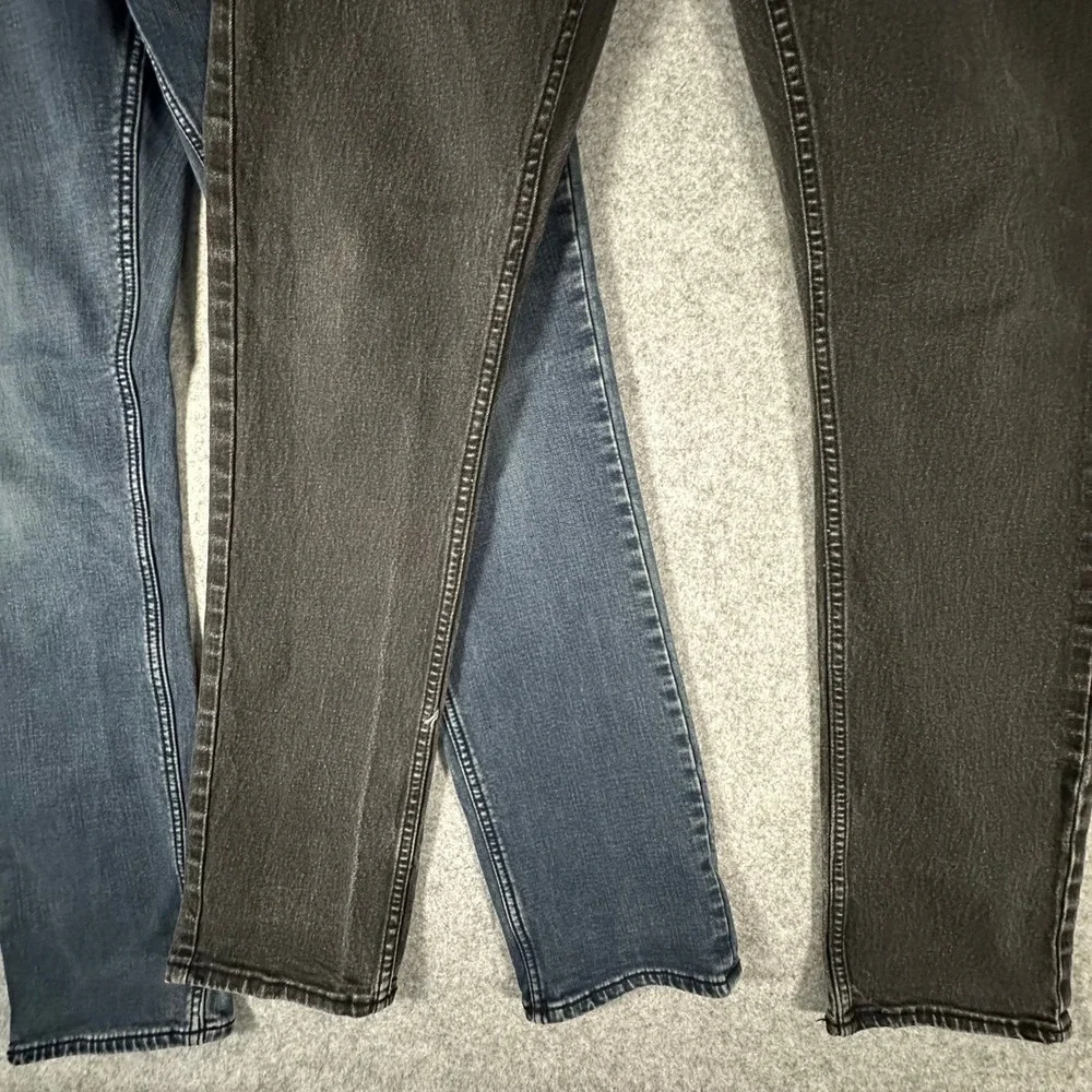Old Navy Slim 24/7 Jeans Bundle 32x32 and 34x30 Blue Black Mens Stretch